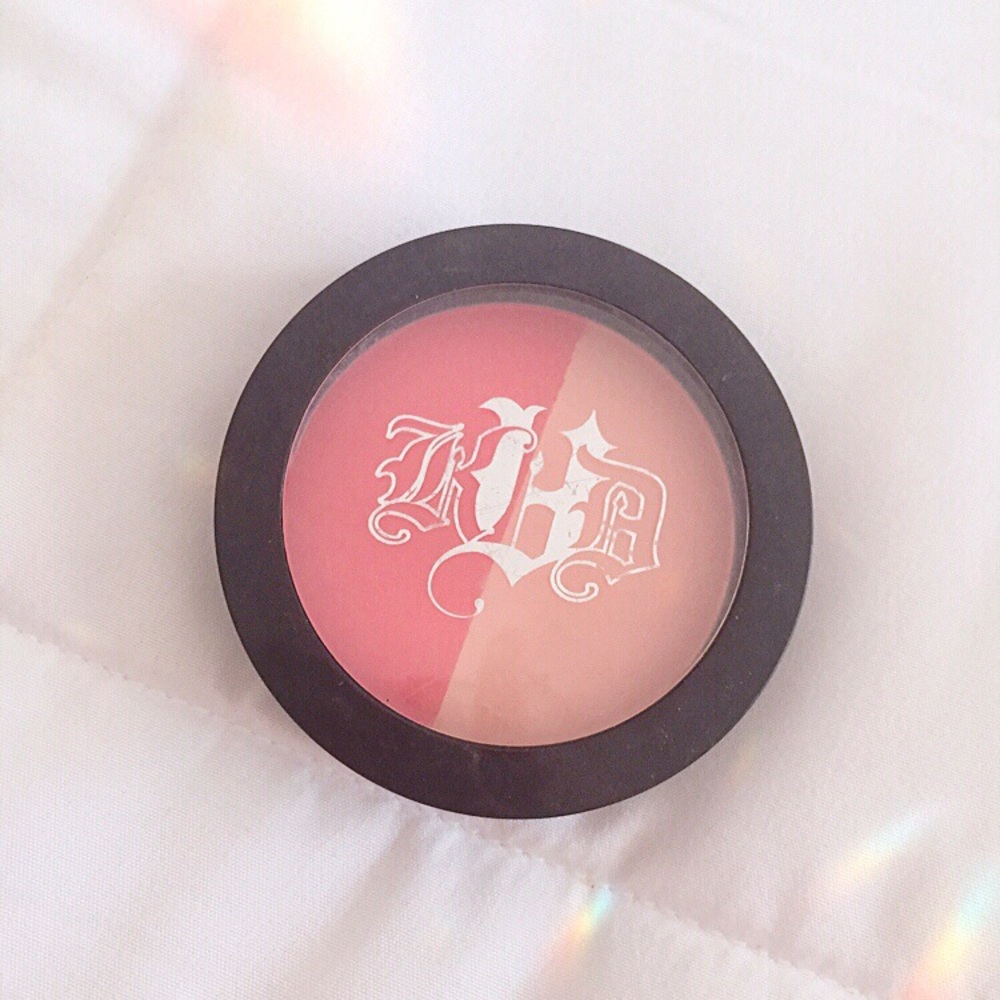 Kat von D shade + light blush